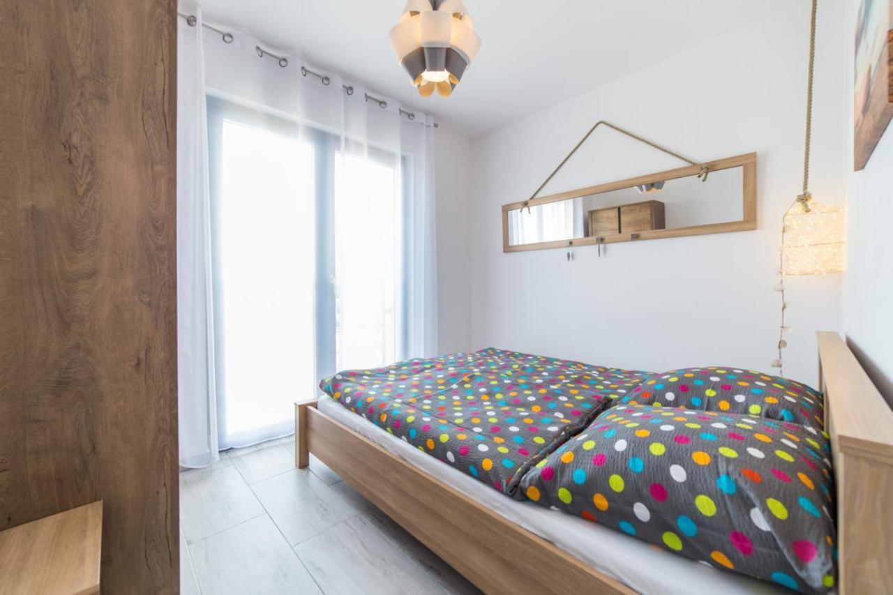 Dom Wakacyjny Katamaran Miedzywodzie Esterno foto